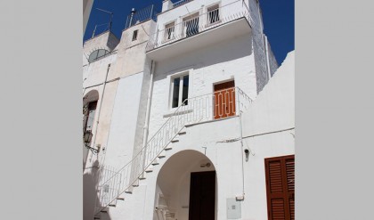 1700’s Historical Mansion – Locorotondo (Ba)