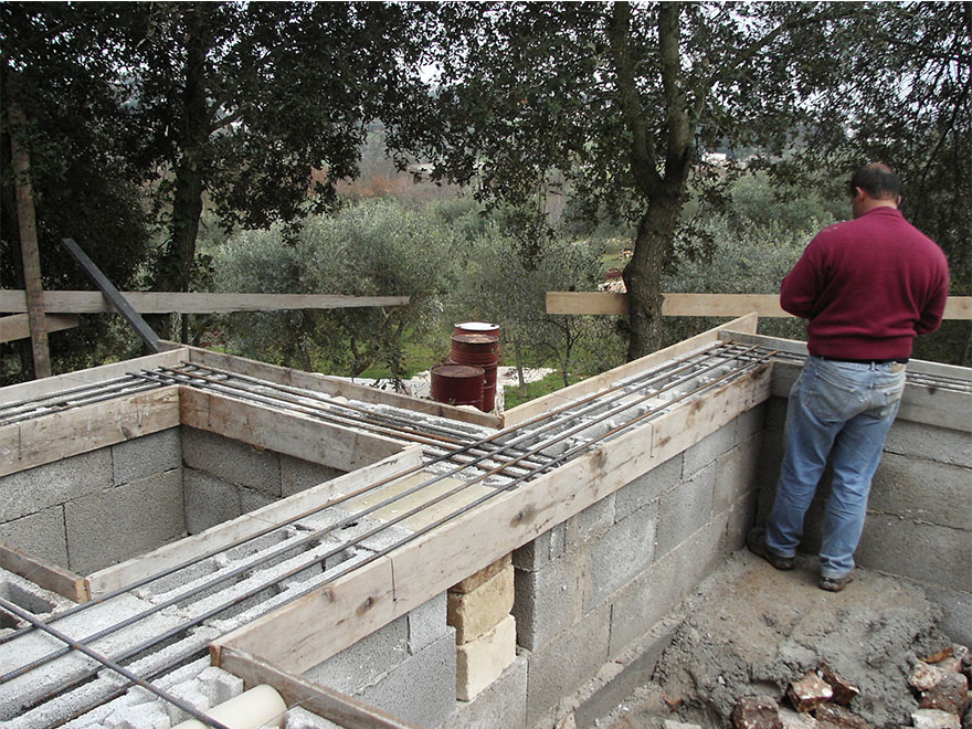 Fondazioni Ampliamento - Foundations of the extension - Fondations de l'élargissement de la structure